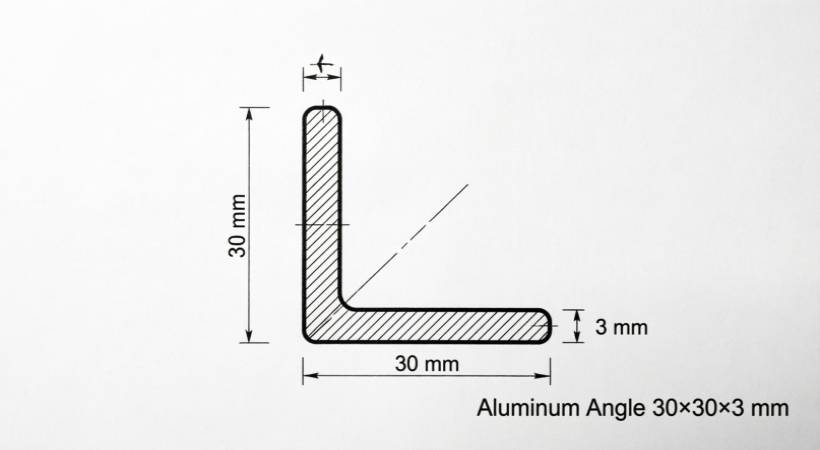ugol aluminiviy